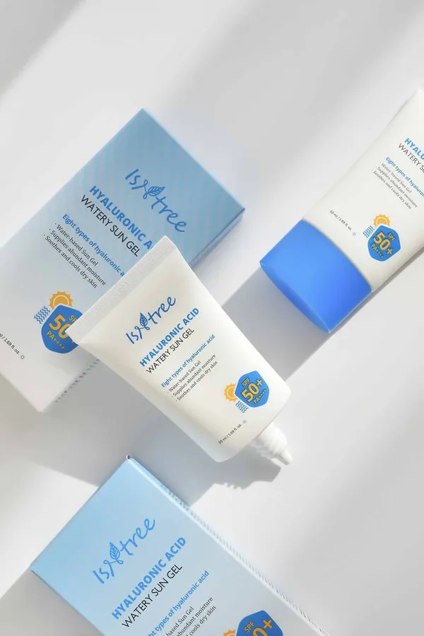 Isntree HA Watery Sun Gel